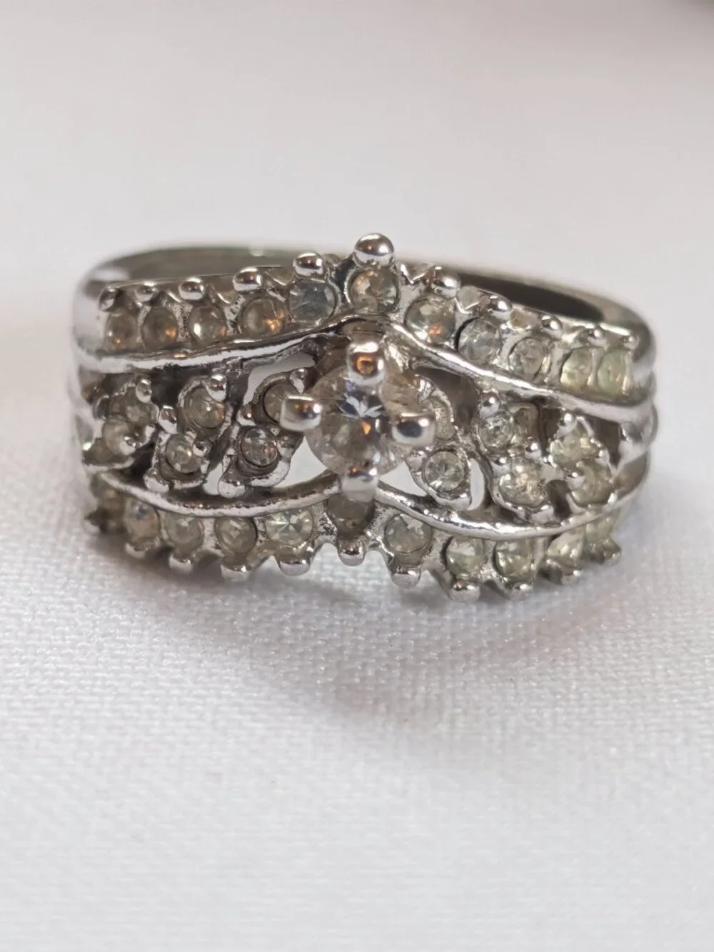 Vintage Sterling Silver CZ Pyramid Cluster Costume Ring Size 7 3/4
